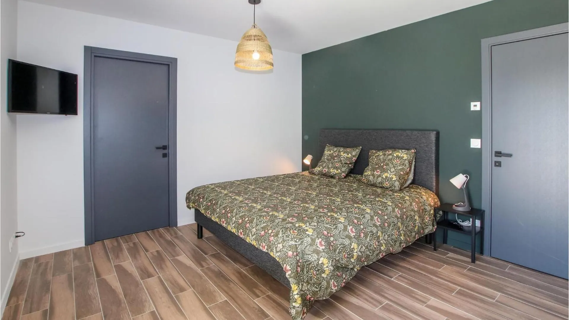 Awesome Home In Cleon Dandran With Kitchenette Cleon-d'Andran